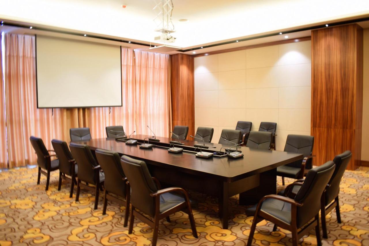 Hotel Kaloum كوناكري المظهر الخارجي الصورة