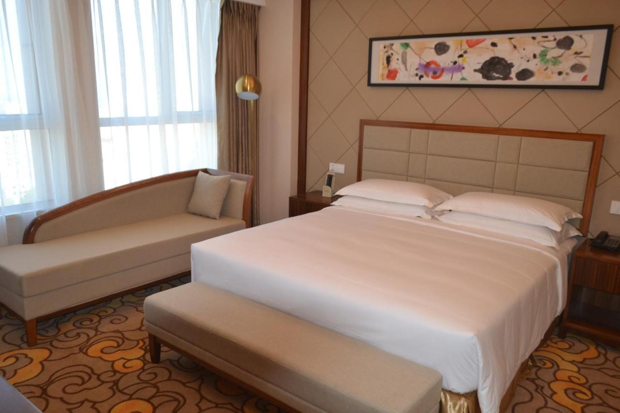 Hotel Kaloum كوناكري المظهر الخارجي الصورة
