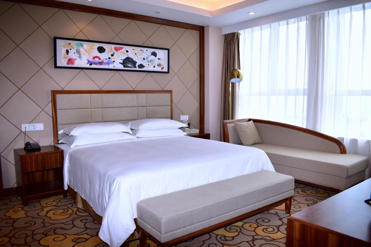 Hotel Kaloum كوناكري المظهر الخارجي الصورة